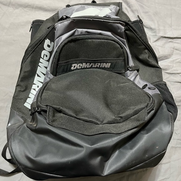 Demarini Bat Bag, Backpack Style - Picture 2 of 3